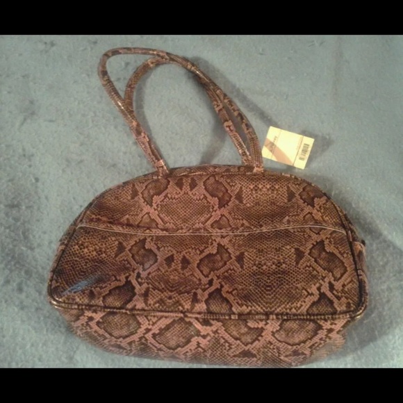 👛 Pink & Black Animal Handbag NWT 👛 - Picture 5 of 6